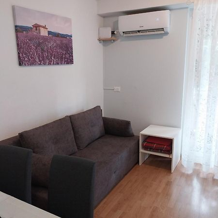 Apartment Zovko Porec Exterior photo